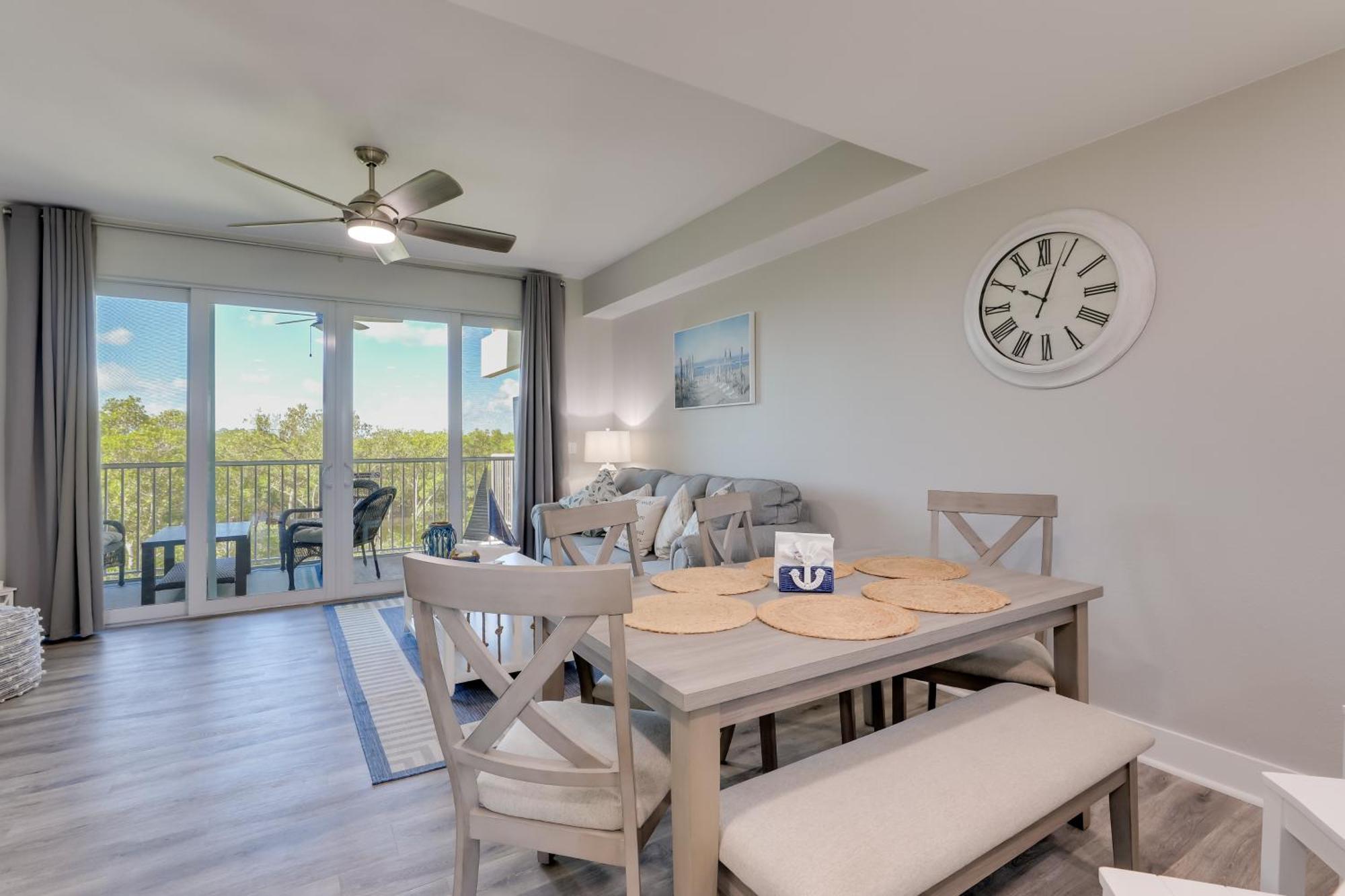 Coastal-Zen Ruskin Retreat Less Than 1 Mi To Beach! Exterior photo